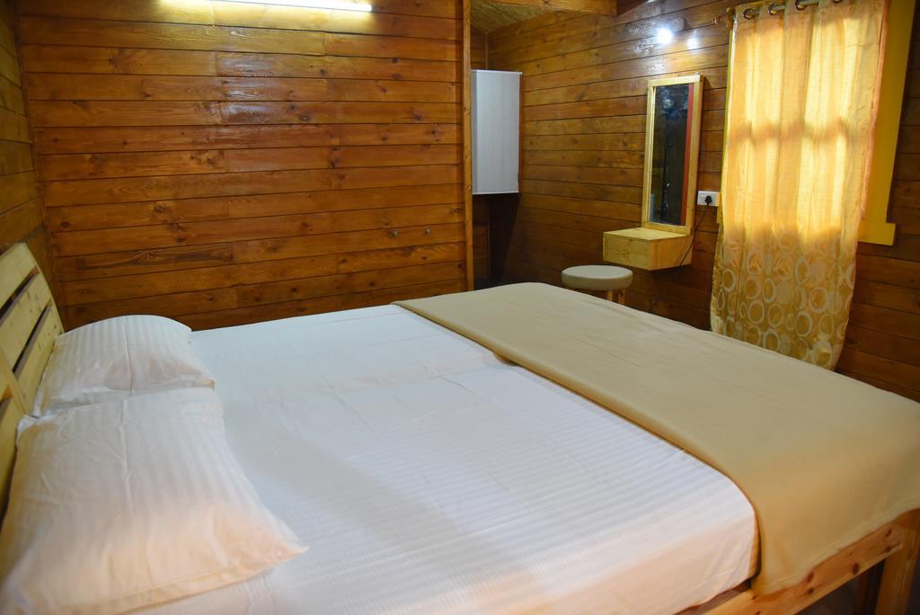 Agonda Beach Bumps Hotel Екстериор снимка