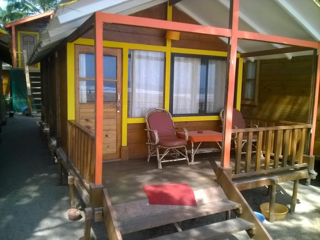 Agonda Beach Bumps Hotel Екстериор снимка